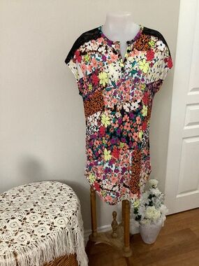 Venus tunic/mini dress/coverup MEDIUM